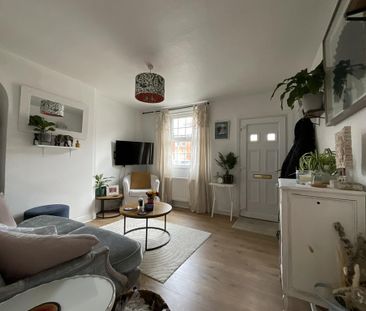 2 bedroom terraced house to rent - Photo 5