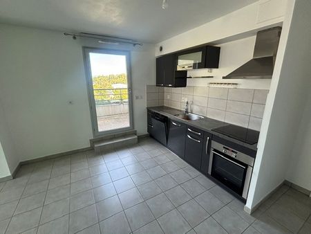 Location Appartement 2 pièces 48m² LA MOTTE SERVOLEX 73290 - Photo 4
