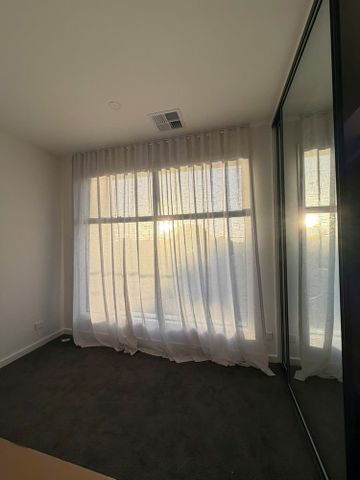 4-bedroom shared house / townhouse, Blyth Street - Photo 3