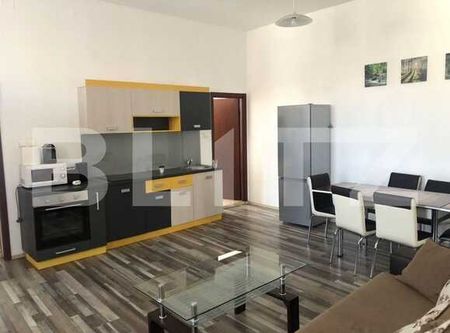 Apartament de lux, 3 camere, decomandat, 100 mp, in zona Piata Unirii - Fotografie 2