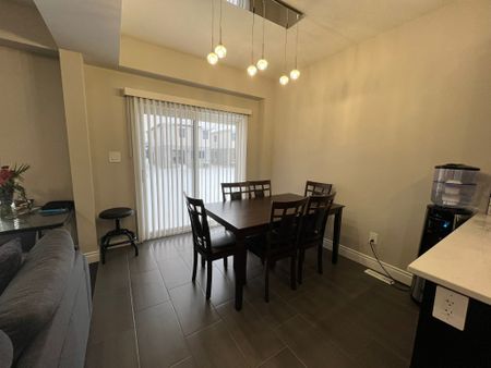 For Lease - 3879 Auckland Avenue, London South, Ontario - Photo 2