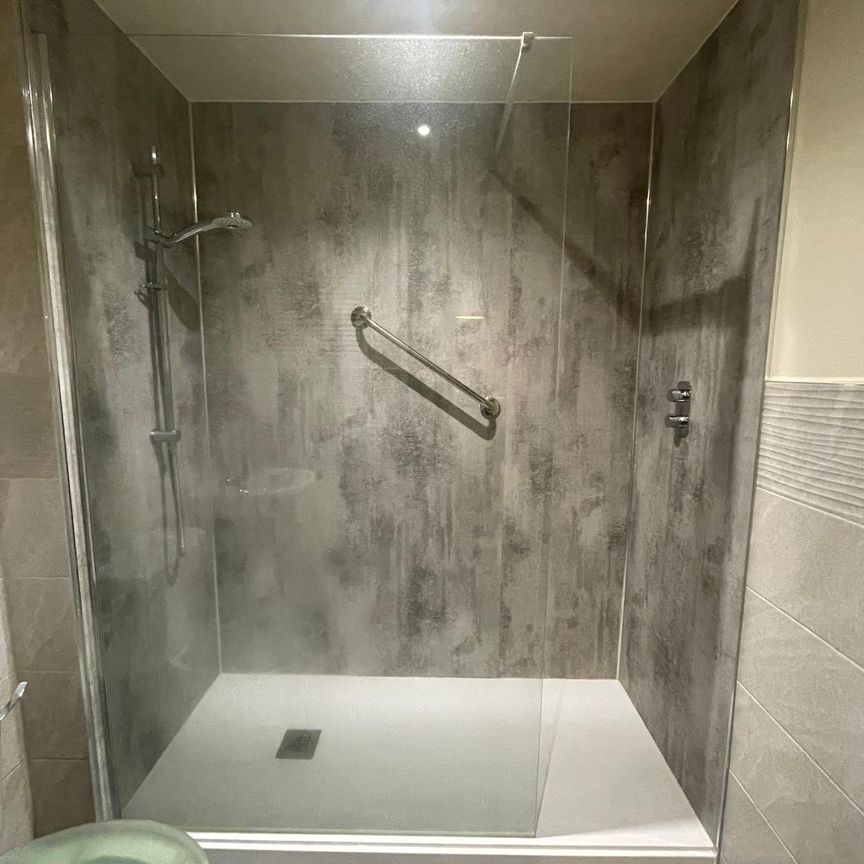 2 bedroom terraced house to rent - Photo 1