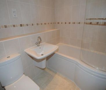 2 Bedroom Apartment To Let - Photo 6