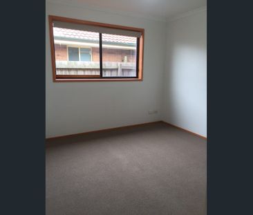 Spacious Family Home! - Photo 4