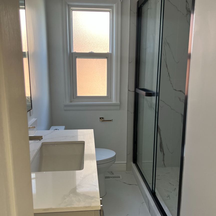 For Lease - 120 Beatrice Street, Oshawa, Ontario - Photo 1