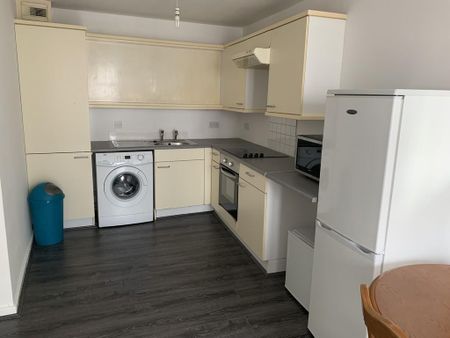 1 bedroom apartment to rent - Photo 4