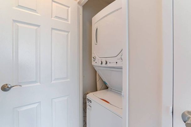 For Lease - 35 Trailwood Drive Unit# 1118, Mississauga, Ontario - Photo 1