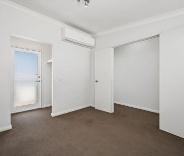 15/19 Eacott Street - Photo 2