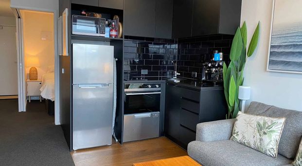702B/4 Elizabeth St - Photo 1