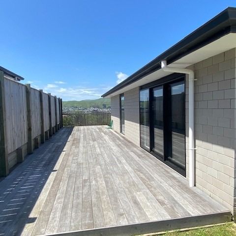 5 Rotorua Grove, Aotea - Photo 1