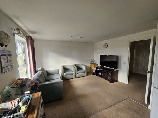 Peterborough - Photo 1