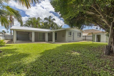 12 Cobham Crescent, Kirwan - Photo 3