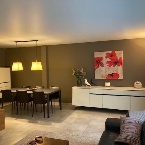 Appartement - Te huur - Photo 1