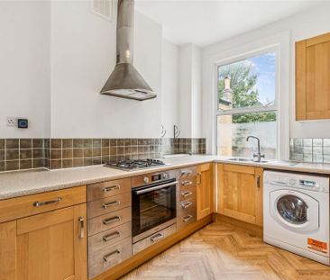 2 bedroom flat to rent - Photo 6