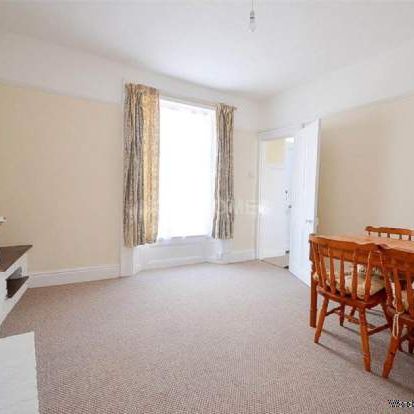 3 bedroom property to rent in Plymouth - Photo 1