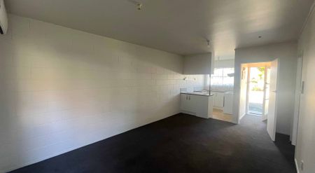 Newly renovated 1 bedroom apartment - Photo 3