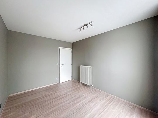 Appartement met twee slaapkamers nabij centrum Ninove - Photo 1