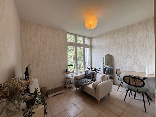 Location Appartement 2 pièces 33m² POITIERS 86000 - Photo 1