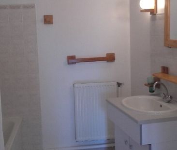 Appartement À Louer 2 Pièces , 47 M² - Photo 4