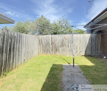 Prime Location Family Home - Photo 6