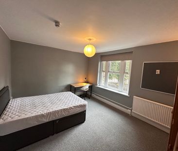 6 bedroom house - Photo 3