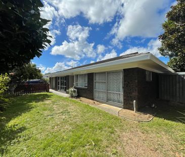 3 Bedroom House in Handy Location - Photo 6