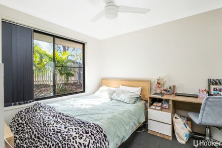 Charming lowset family home! - Photo 5