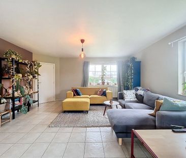 Halfopen woning met 3 slaapkamers en grote tuin in Lovendegem - Photo 5