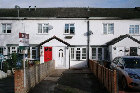2 bedroom terraced house to rent - Photo 4