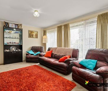 Effortless Living in a Beautifully Maintained Home - Photo 1