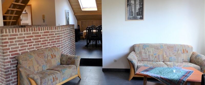 Würselen: Großzüg. möbl. 2 Zi.-Whng. mit Balkon u. Garage - Photo 1