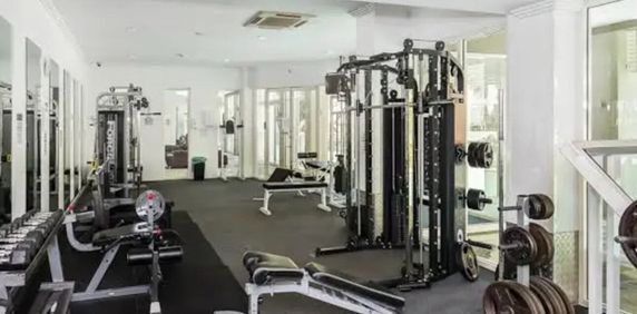 Varsity Lakes - Photo 2