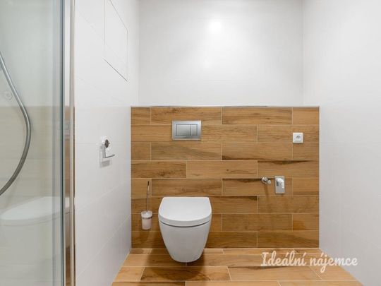 Pronájem bytu 1+kk 35 m2 - Фото 1