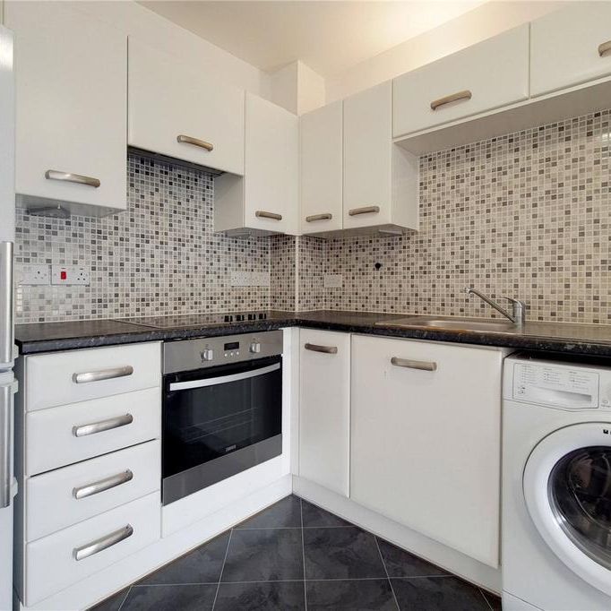 1 bedroom apartment to rent - Photo 1