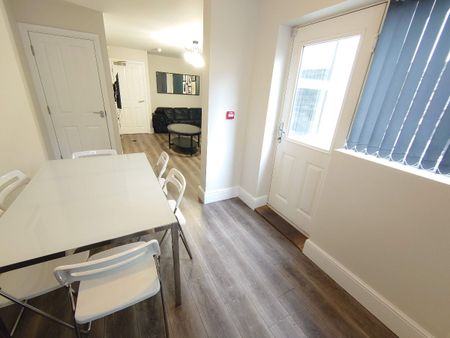 Needham Rd, Kensington. - Photo 3