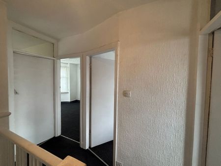 Cheveral Avenue, Radford - Photo 5