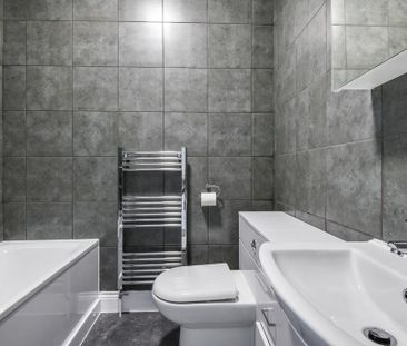 2 bedroom property to rent - Photo 6