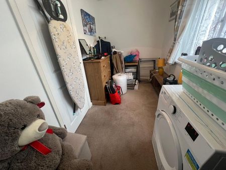 2 bedroom terraced house to rent - Photo 4