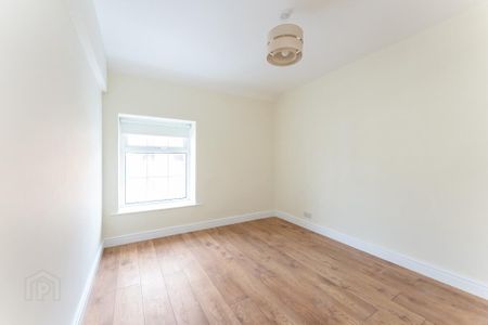 28 Lisburn Street, Royal Hillsborough, BT26 6AB - Photo 4