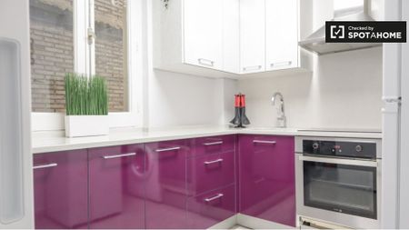 madrid, Community of Madrid 28009 - Photo 5