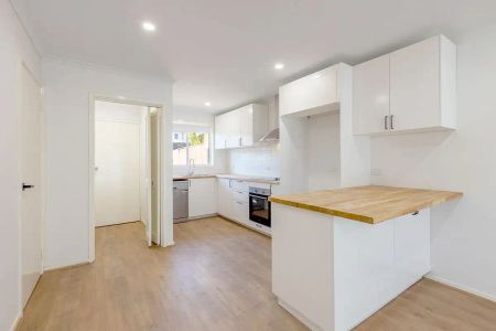 2/26 Embankment Grove, Chelsea VIC 3196 - Photo 3