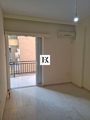 Studio/Γκαρσονιέρα για ενοικίαση Βαρνάβα (Παγκράτι) - Φωτογραφία 2