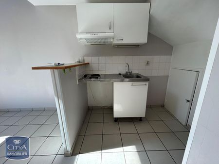 Location Appartement 2 pièces 27m² OUISTREHAM 14150 - Photo 2