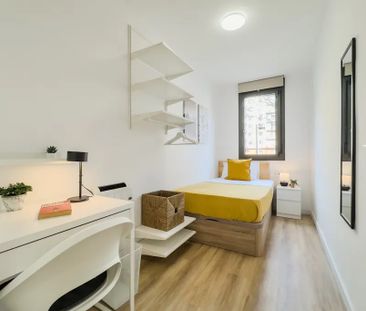 Avinguda Meridiana, Barcelona, Catalonia 08027 - Photo 1