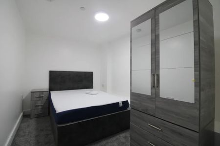 Studio Flat, Castle Edge, NG7 - Photo 4