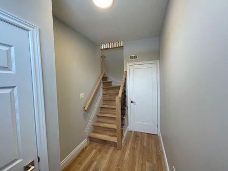 For Lease - 130 Terrace Hill Street Unit# Upper, Brantford, Ontario - Photo 3