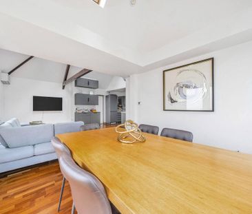 3 bedroom apartment to rent - Photo 4