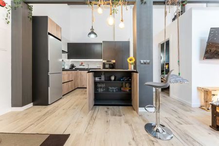 Calle Río Gévora, Málaga, Andalusia 29002 - Photo 3