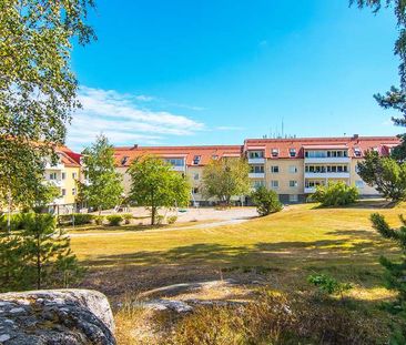 Ekenhillsvägen 1 B - Foto 1
