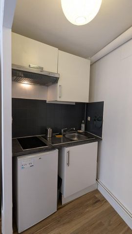 Location Appartement 2 pièces 21m² POITIERS 86000 - Photo 3